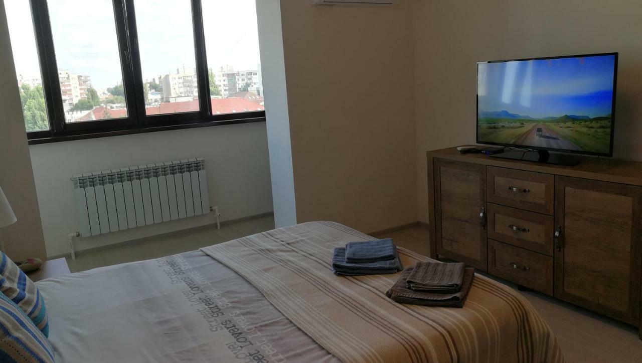House Radu & Nata Of Westeros Apartamento Chisináu Exterior foto